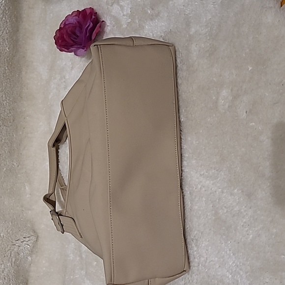 Gap beige wrist bag - Picture 5 of 5
